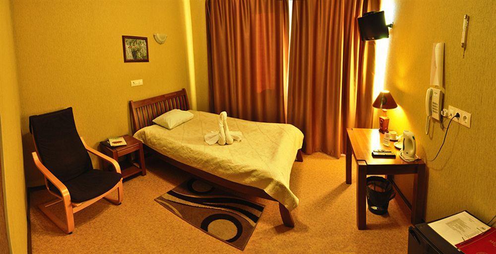 Hotel An-2 Charkov Exteriér fotografie
