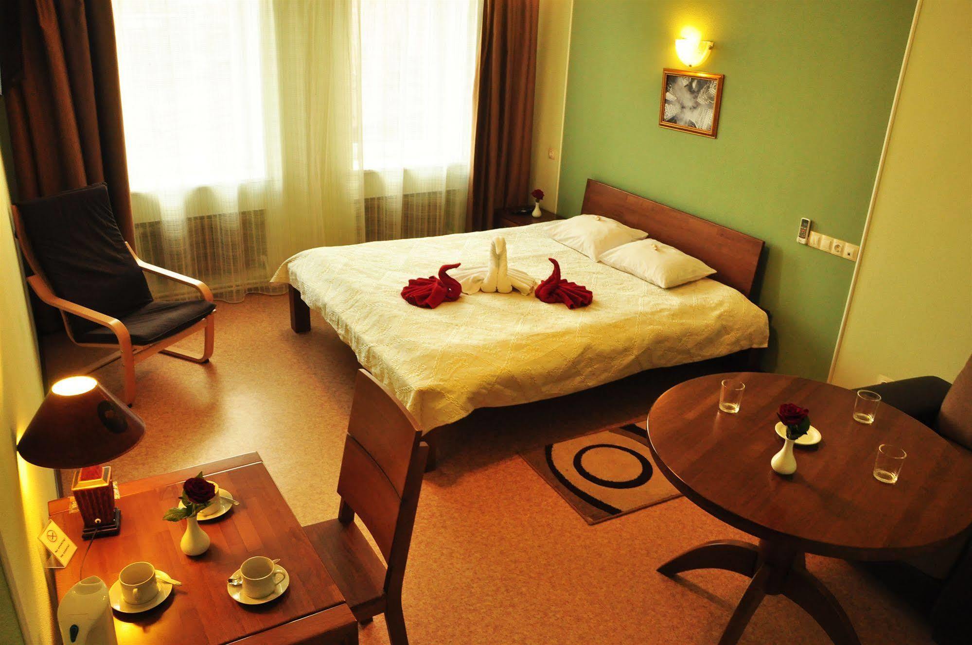 Hotel An-2 Charkov Exteriér fotografie