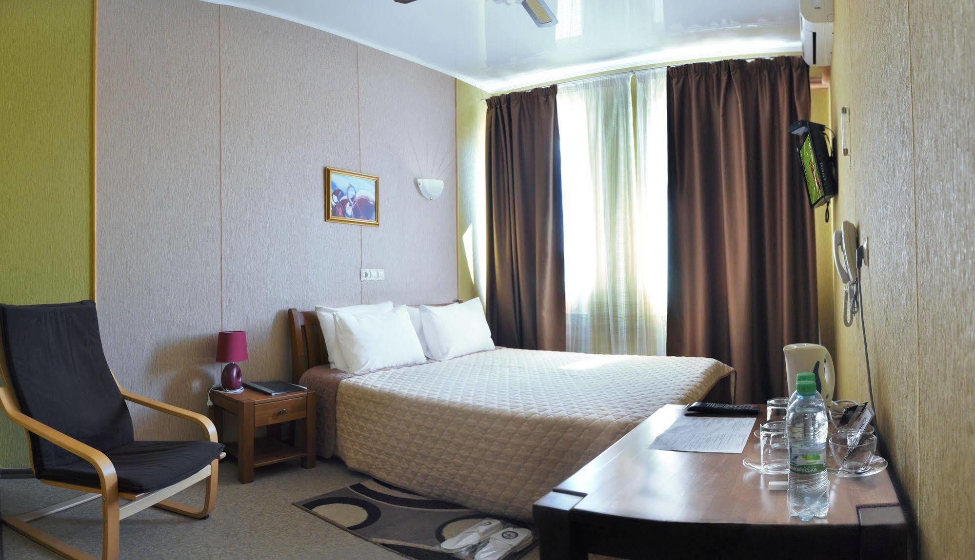 Hotel An-2 Charkov Exteriér fotografie